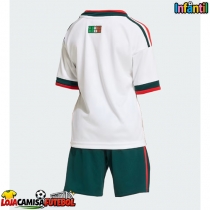Camisa de Futebol México Equipamento Secundário Infantil Mundo 2026 Manga Curta (+ Calças curtas)